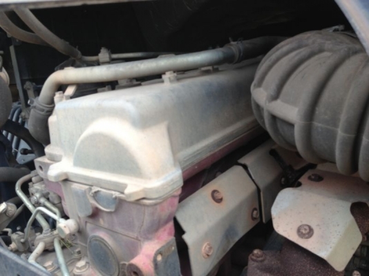 รถฮีโน่ 6 ล้อ หัวลาก 330 แรงม้า ปี 51  สนใจติดต่อ 081 - 6079515