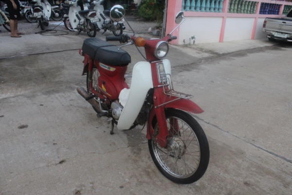 C70K3 ทะเบียนโอนภาษีเต็มสภาพเดิมๆขายถูกสุดในสามโลก13500บาท C70K3 ทะเบียนโอนภาษีเต็มสภาพเดิมๆขายถูกสุดในสามโลก13500บาท