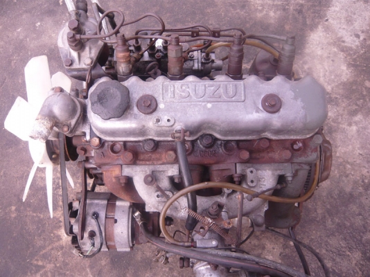 ขายเครื่องยนต์ดีเซลหกล้อ isuzu c 240