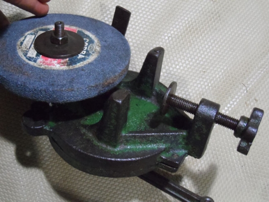 หินเจียรมือหมุน(ใหญ่มากก)