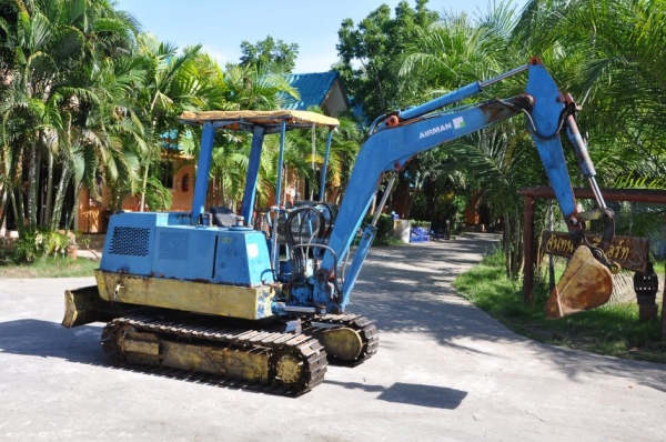 ขาย แบคโฮAIRMAN HM30S สภาพสวยเดิมจากญี่ปุ่น หาอยู่รับรองไม่ผิดหวัง 140,000 บาทเท่านั้น!!