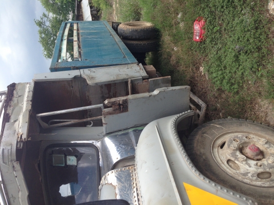 ขาย 6ล้อหัวยาว เครื่อง 6BDI 165 แรง เฟืองท้ายฟูโซ่ ดั้มใหญ่ 10ตัน กะบะดั้มพื้นแสตนเลส มีเล่มทะเบียนขาด สภาพพร้อมใช้งาน ราคาต่อรองได้