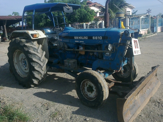 ขายรถไถ FORD  77T1 สภาพดี