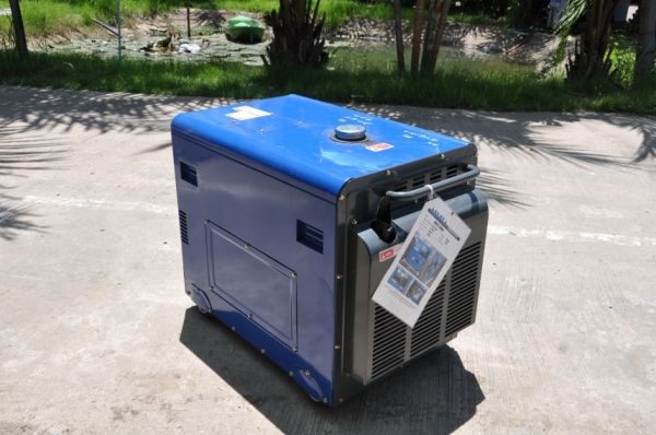 ขาย เครื่องปั่นไฟ+เชื่อมได้ ASHITA 5000วัตร์ ดีเซลตู้เก็บเสียง 38,000บาท