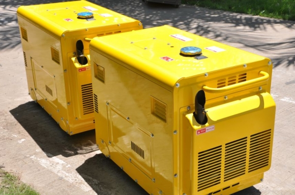 ขายเครื่องปั่นไฟ KAWA KENKI 6 KW. (6,000วัตร) ดีเซล สตาร์ทไฟฟ้า ตู้เก็บเสียง 35,000เท่านั้น!!