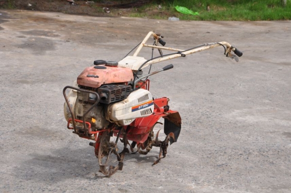 ขายเครื่อง พรวนดิน yanmar st350 อเนคประสงค์ นำเข้าญี่ปุ่น 12,000บาท