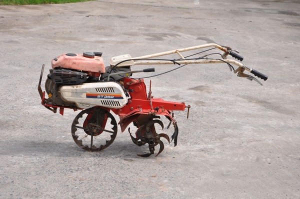 ขายเครื่อง พรวนดิน yanmar st350 อเนคประสงค์ นำเข้าญี่ปุ่น 12,000บาท