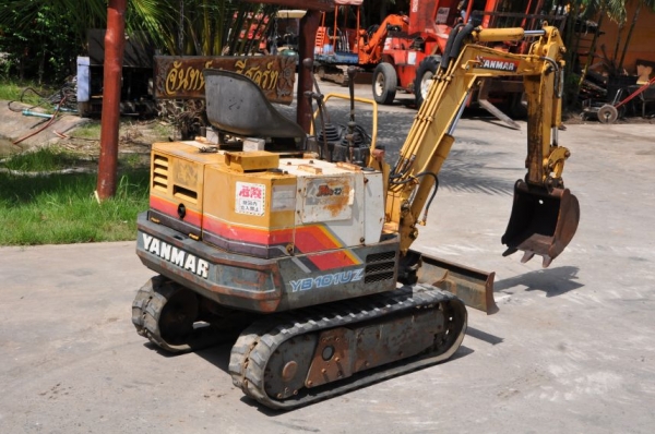 ขายแบคโฮเล็ก YANMAR YB101UZ กระทัดรัด นำเข้าญี่ปุ่นยังไม่เคยใช้งานในไทย 125,000 เท่านั้น!!