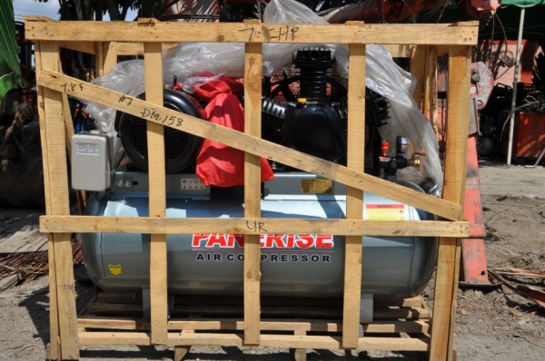 ขายปั้มลม 3สูบ(150ลิตรใหญ่) สภาพสวยเดิม ของใหม่เปิดตู้ติดมา1ตัว 29,000บาท เท่านั้น!!