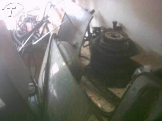 ซากมินิออสติน 1300 ปะผุแล้ว พร้อมอะไหล่ ไม่มีทะเบียน 15,000.-