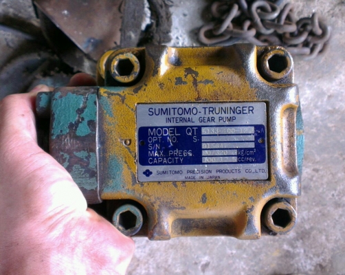 Sell> ปั้มไฮโดรลิค 2 ตอน ยี่ห้อ SUJIMOTO Japan สภาพดีครับ ใช้ไม่ได้ยินดีคืนเงินครับ