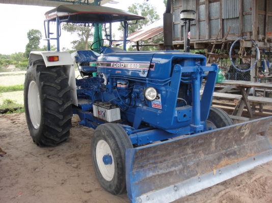 ขายด่วนครับเจ้าของร้อนเงิน FORD 6600 T5 สภาพพร้อมใช้ ราคาคุยกันได้ครับ