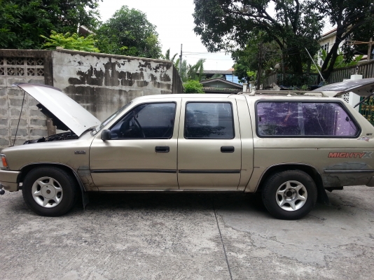 ขาย TOYOTA รุ่น HILUX MIGHTY-X โฉม DOUBLE CAB ปี 1993 สีบรอนซ์ทอง เกียร์ธรรมดา ราคา 100000 บาท
