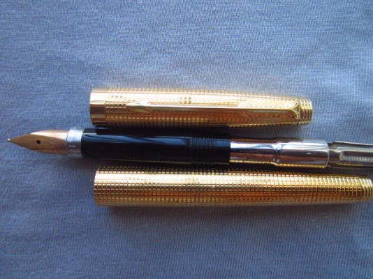 +++++ PARKER กะหลั่ยทองใหม่เก่าเก็บ(NOS) +++++