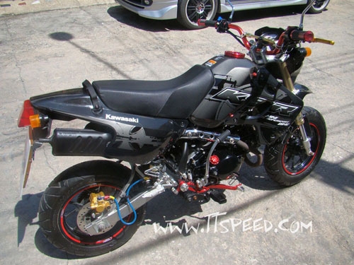 KSR รถบ้านใช้น้อยวิ่ง 1500 โลมีแถมหมวก Real ฟรี KSR รถบ้านใช้น้อยวิ่ง 1500 โลมีแถมหมวก Real ฟรี