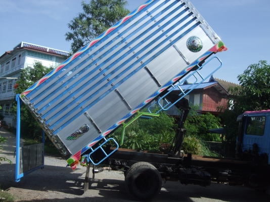 ขายด่วน 6 ล้อ ดั้มเกษตรฟูโซ่ FK415F  เครื่องยนต์ 6D14  160 แรง