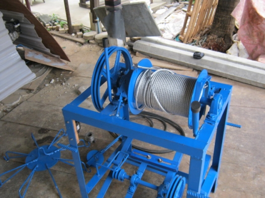 ขาย ลิฟท์โต๊ะ ยกของขึ้นที่สูงประหยัดเวลา ของใหม่อุปกรณ์ครบ 8,000 บาท ส่งได้ โทร.086-5292215