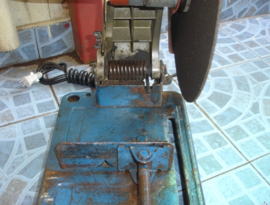 ขายแท่นตัดไฟเบอร์ 14 นิ้ว 2,000 วัตต์ Maktec รุ่น MT 240