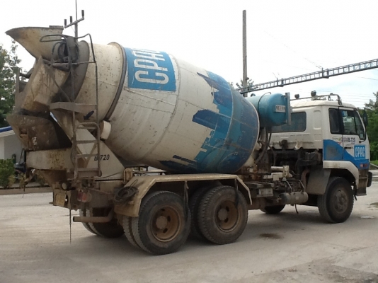 ขายรถโม่ NISSAN 320 HP