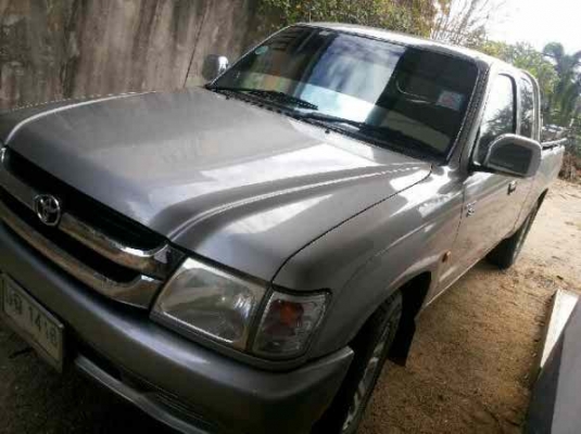 ขายรถกระบะ TOYOTA D4D CAP เครื่อง 2500 เกียร์ธรรมดา ตัวE ราคา 250000 จัดไฟแนนซ์ได้ 240000