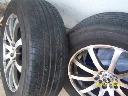ขายแม็ก ขอบ 17  5รู114  พร้อมยาง 215 60 R17  1คู่