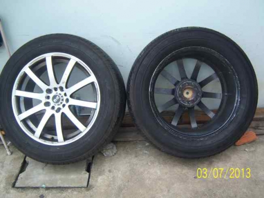 ขายแม็ก ขอบ 17  5รู114  พร้อมยาง 215 60 R17  1คู่