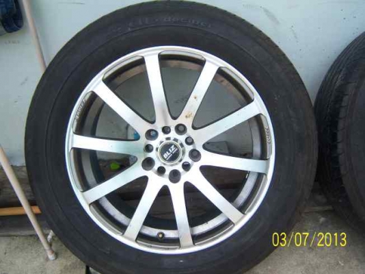 ขายแม็ก ขอบ 17  5รู114  พร้อมยาง 215 60 R17  1คู่