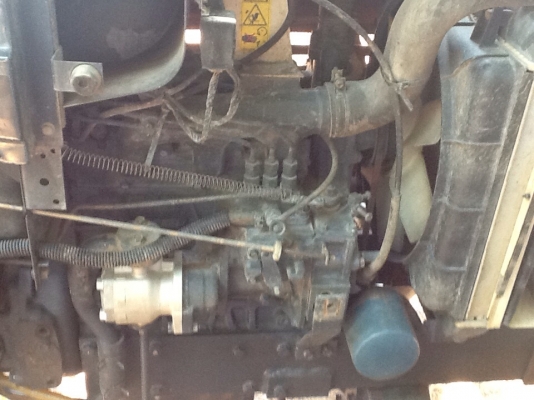 ขายรถไถ KUBOTA L2605 พร้อมผาน 5 รถสภาพเดิมๆไม่ได้ทำสีใหม่