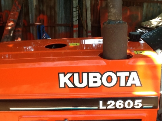 ขายรถไถ KUBOTA L2605 พร้อมผาน 5 รถสภาพเดิมๆไม่ได้ทำสีใหม่