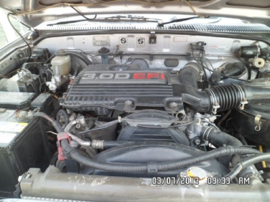 TOYOTA SPORT RIDER ปี 2001 ราคา 315,000 บ.