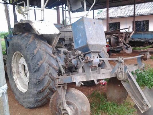 FORD 77 T3 หาง3 หาง6 หางยกร่อง ใบดัน