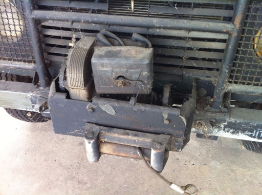 ขาย แลนด์โรเวอร์ defender พร้อมวิ้น 8274 สภาพสวย