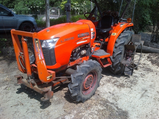 ขายด่วนคูโบต้าL3608ถูกสุดๆ 280000