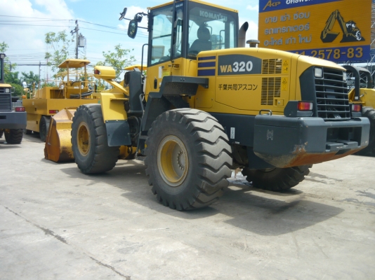 รถตักล้อยาง Komatsu WA320-5  รถเก่านอกชั่วโมงการทำงานต่ำ สวยกิ๊บ นำเข้าจากญี่ปุ่น ตรวจเช็คระบบให้ทั้งคัน พร้อมรับประกัน เอกสารครบ จัดไฟแนนท์ได้