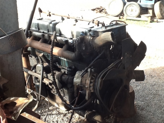 ขายด่วน เครื่องNISsan PD6 พร้อมใบคลุมเครื่องพร้อมใช้งานยงลงจาก BUS