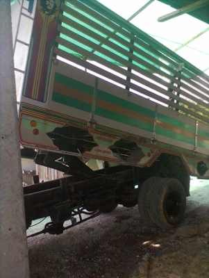 ต้องการขายดั้มเกษตรISUZU115 ห้างแท้ปี 35 กระบระปิเนียม สภาพสวย ต้องการขายดั้มเกษตรISUZU115 ห้างแท้ปี 35 กระบระปิเนียม สภาพสวย