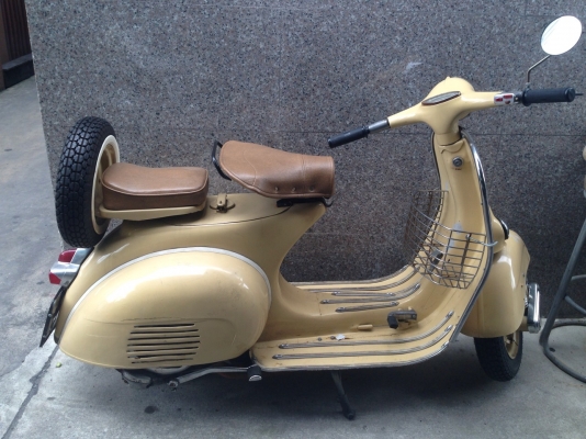 เวสป้าอิตาลี 64