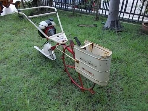 เครื่องแหวกร่องกล้านา รหัสสินค้า : 12000833  ขายถูก!! นำเข้าจากญี่ปุ่น สภาพสวยพร้อมใช้งาน www.nihonmono.com