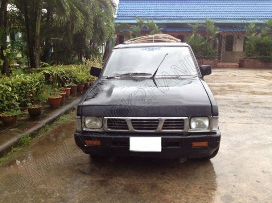 รถกระบะ บรรทุกน้ำ ยี่ห้อ NISSAN รุ่น BIG M รถกระบะ บรรทุกน้ำ ยี่ห้อ NISSAN รุ่น BIG M