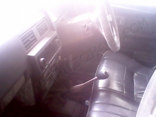 รถกระบะ บรรทุกน้ำ ยี่ห้อ NISSAN รุ่น BIG M รถกระบะ บรรทุกน้ำ ยี่ห้อ NISSAN รุ่น BIG M