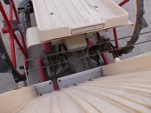 รถปลูกข้าวดำนา รหัสสินค้า :12000779 สภาพสวยพร้อมใช้งาน www.nihonmono.com