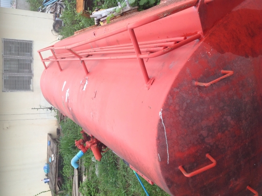 ขายถังน้ำมันขนาดประมาณ5พันลิตร2ใบ ขายถังน้ำมันขนาดประมาณ5พันลิตร2ใบ