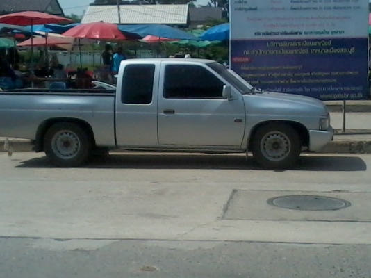 ขายนิสสันบิ้กเอ็มปี95