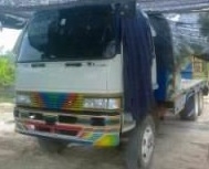 HINO 168 HP EH700 รถหางปลาสิบล้อเพลาเดียว มีหางไฮดรอลิกส์ขึ้นรถเกี่ยวครบพร้อมสภาพสวยดี เครื่องแห้งแรงดีไม่มีเยิ้ม ภายในเก๋งคอนโซลสวยครบ พวงมาลัยเพาเวอร์ ช่วงล่างแน่น ยางสภาพดี 70\% พร้อมลากพร้อมบรรทุกได้เลย ราคาต่อรองได้ครับ