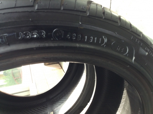 ขายยางsonar 265-35-18 ปี11