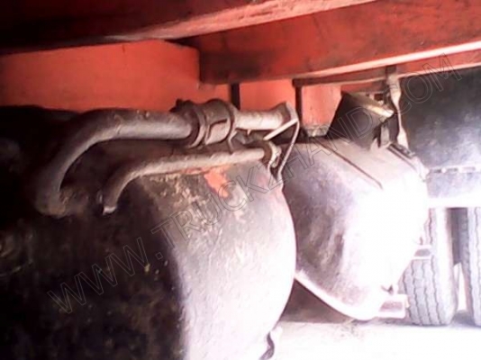 รถบรรทุก 6 ล้อ ยี่ห้อ HINO รุ่นKM-310 ขนาดแรงม้า 90 แรงม้า