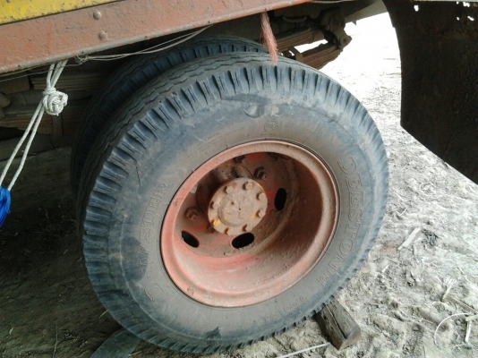 ***ขายแล้วครับขอบคุณ Truck2hand ขาย 6ล้อหัวยาวสภาพดี ISUZU TX 145HP เครื่อง6BB 145HP แห้ง แรงไม่เยิ้ม พ.ธรรมดา ช่วงล่างใหญ่ เฟืองท้ายFUSO คัสซีดีไม่ผุ มีบวมบ้างข้างใน เสริมเหล็กบนแข็งแรง กระบะไม้คอกไม้สภาพดี ไม่ผุไม่หัก ยาง900 ขอบ20 สภาพเต็ม6เส้น พร้อมใช้