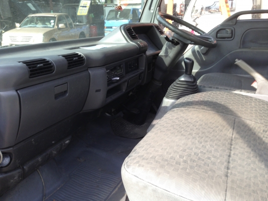 ขาย 6 ล้อ อีซูซุ NKR ปี 50 เครื่อง 130 แรง กระบะเหล็กยาว 4.30 เมตร