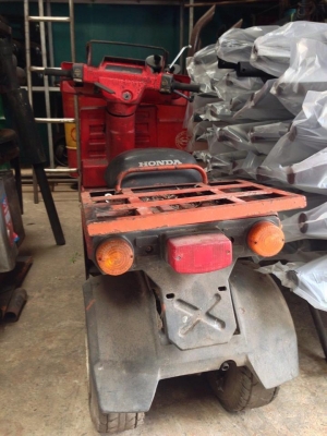 ขายhonda jyro x 3 ล้อ รถจอดนานสตาร์ทไม่ติด สีเดิมๆ ของเดิมครบ 6200 มีdio af 18 ขาย 2000 โทรเบอร์นี้นะครับ เบอร์เดียว รถฝากขาย  0818094569