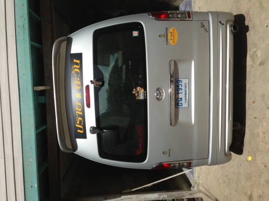 ขายด่วน รถตู้พร้อมใช้งาน